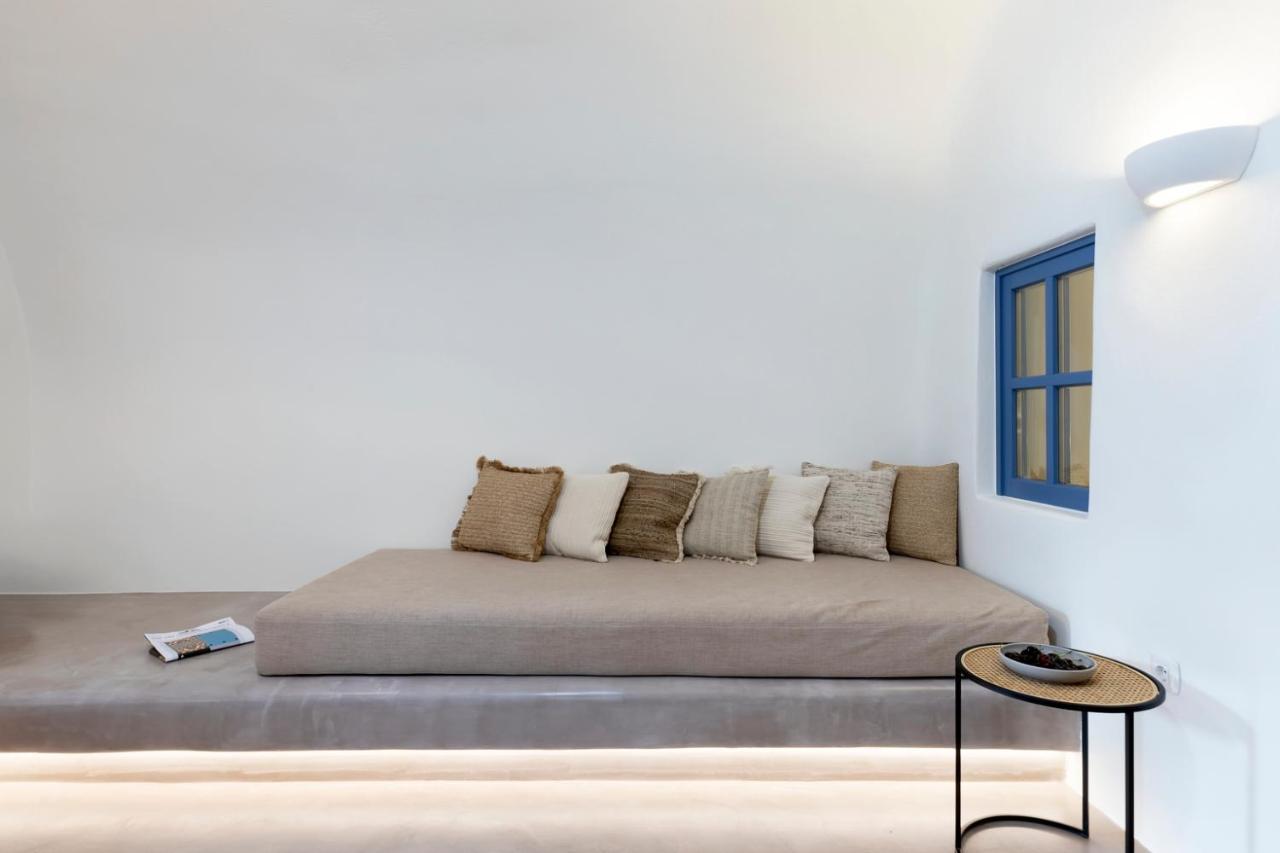 Acave Santorini Suites Vothon Bagian luar foto