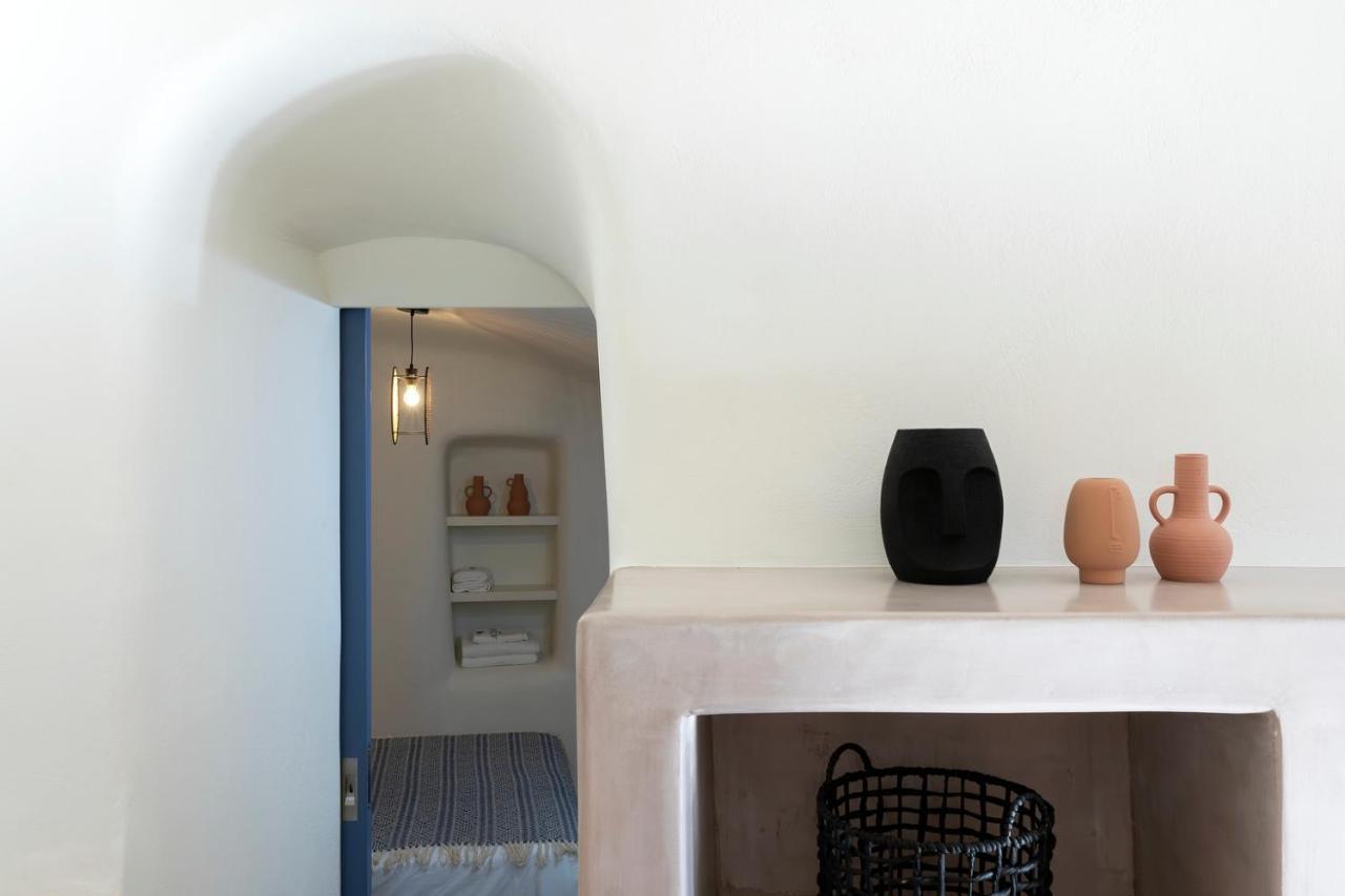Acave Santorini Suites Vothon Bagian luar foto